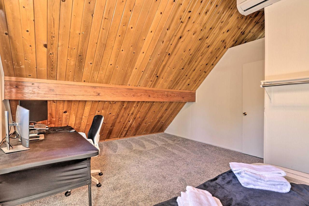 Pine Mountain Lake Vacation Rental With Deck Гровленд Экстерьер фото